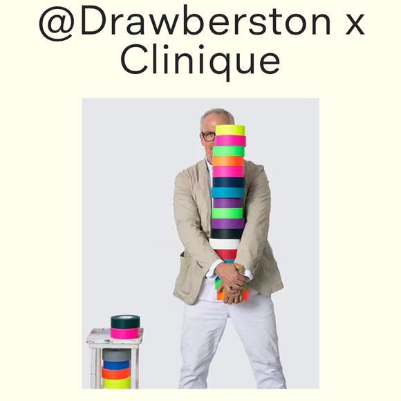 Clinique x Drawbertson Light Green Cosmetic Bag - Picture 5 of 6